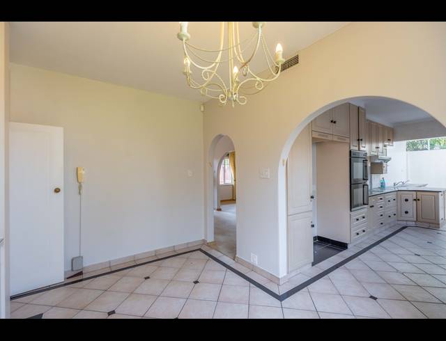 4 BEDROOM TOWNHOUSE FOR SALE IN MUSGRAVE